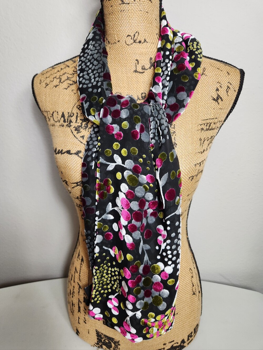 Kenneth Cole Womens Silk Blend Burnout Velvet Floral Sheer Oblong Scarf-8x62"